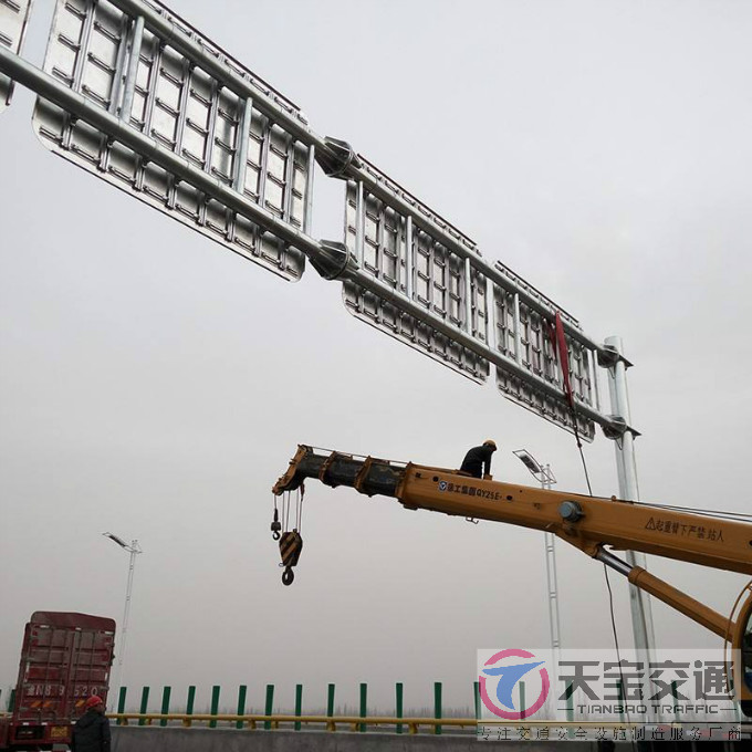 天津高速公路标志杆厂家 指引着人们安全行驶